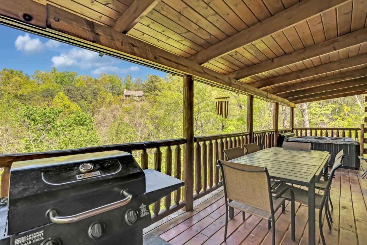 Bucky'S Bungalow, Hot Tub, 1089 Of Free Attraction Tickets For Each Paid Day, Dollywood And More! Gatlinburg Ngoại thất bức ảnh